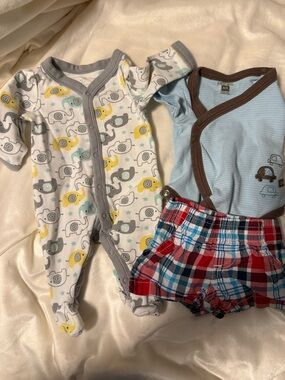 🫐B06 3for$15🫐 koala baby and petit lem. Newborn